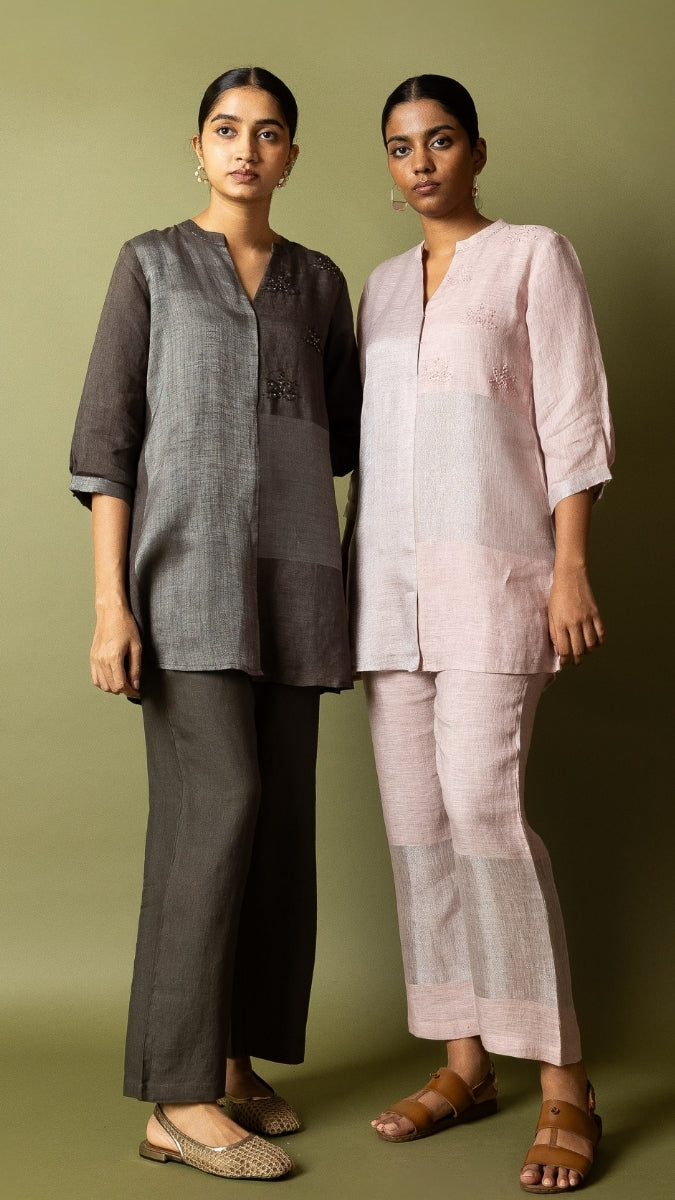 Sliver Zari Linen Set with Handwork