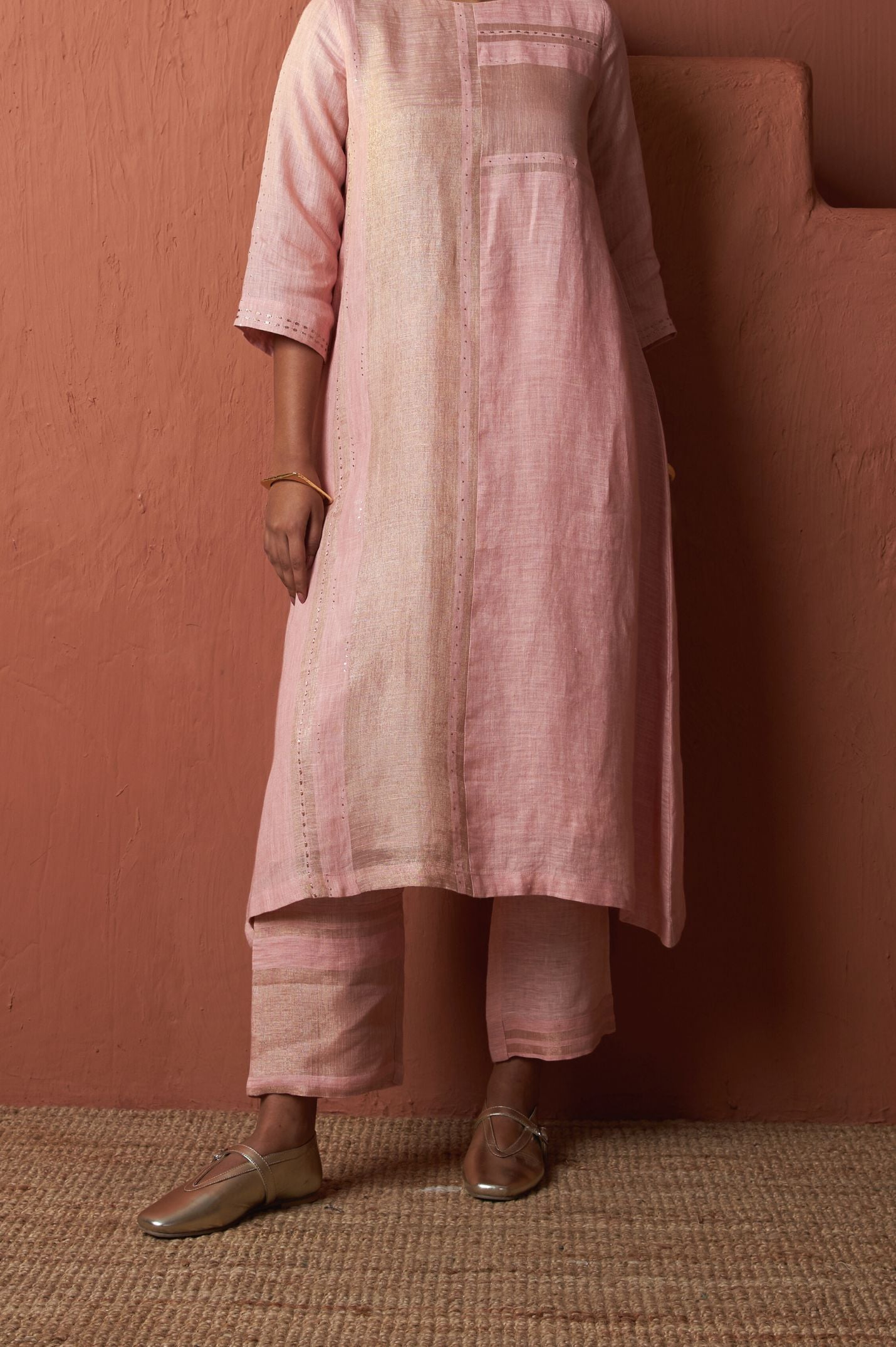 Pink Zari Linen Set with Badla