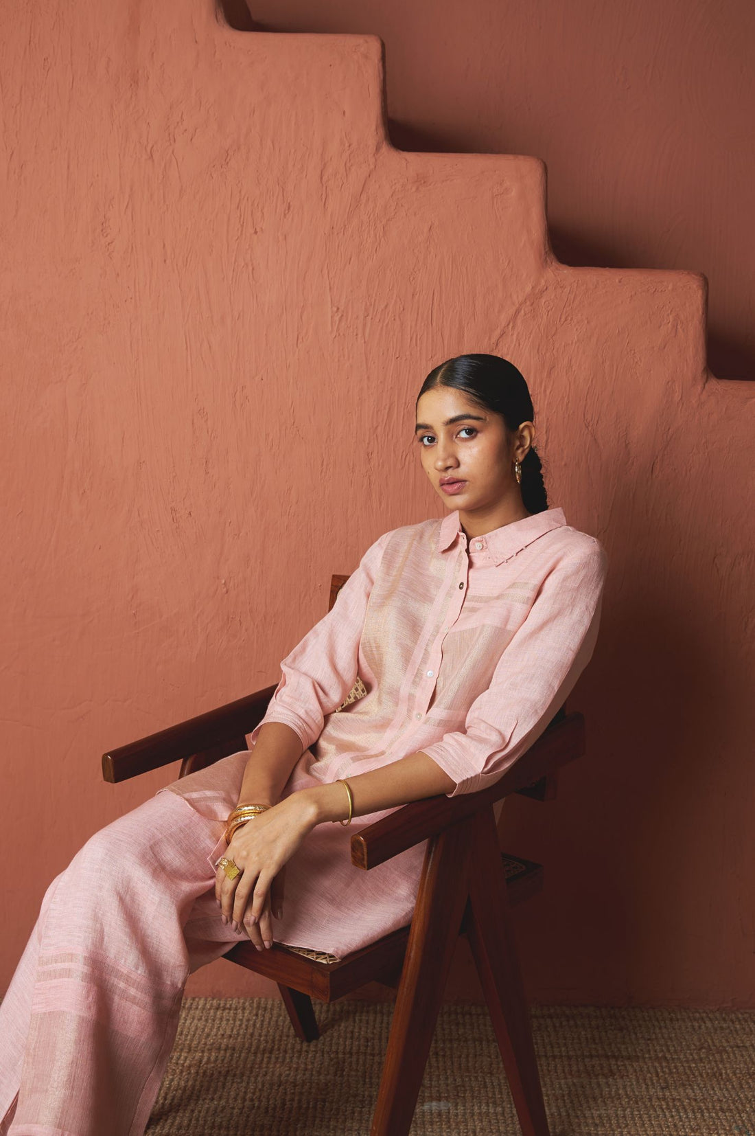 Pink Linen Zari Collar Set