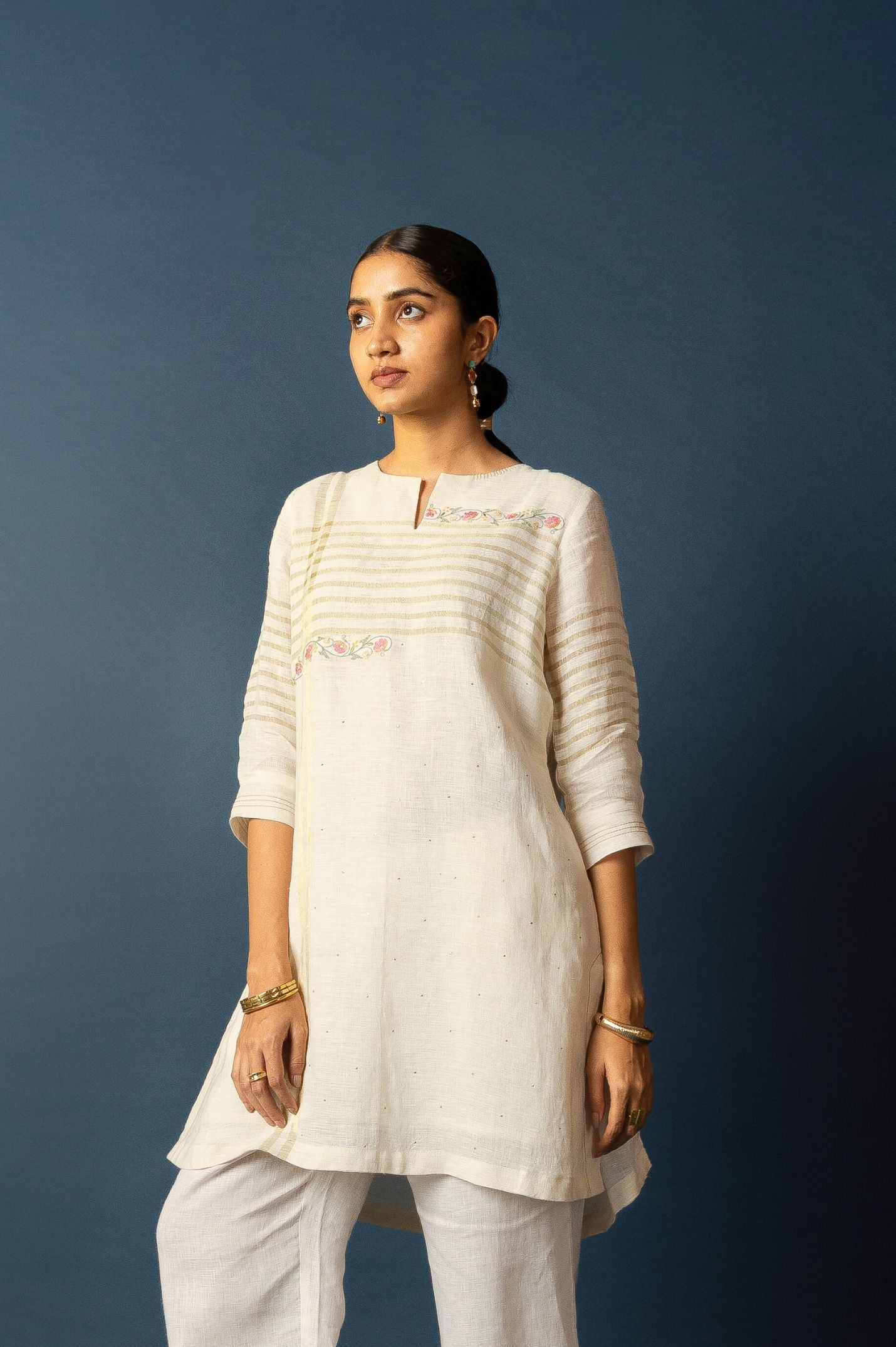 Off White Gold Zari Set