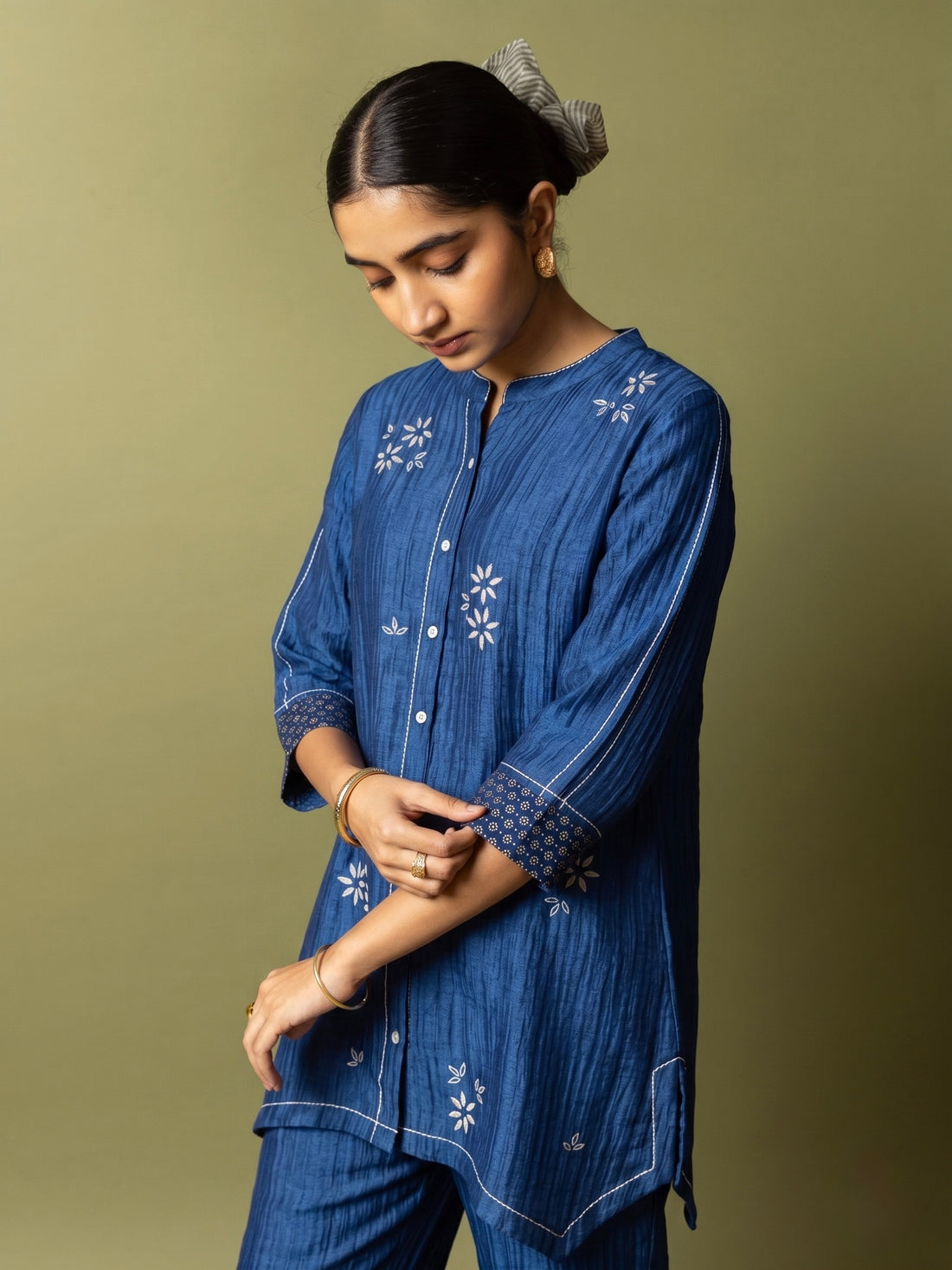 Blue Textured Silk Linen Embroidered Set | Oregano