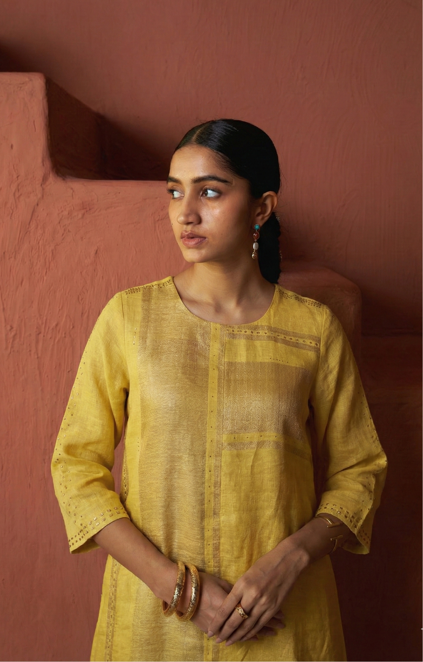 Pink Zari Linen Set with Badla