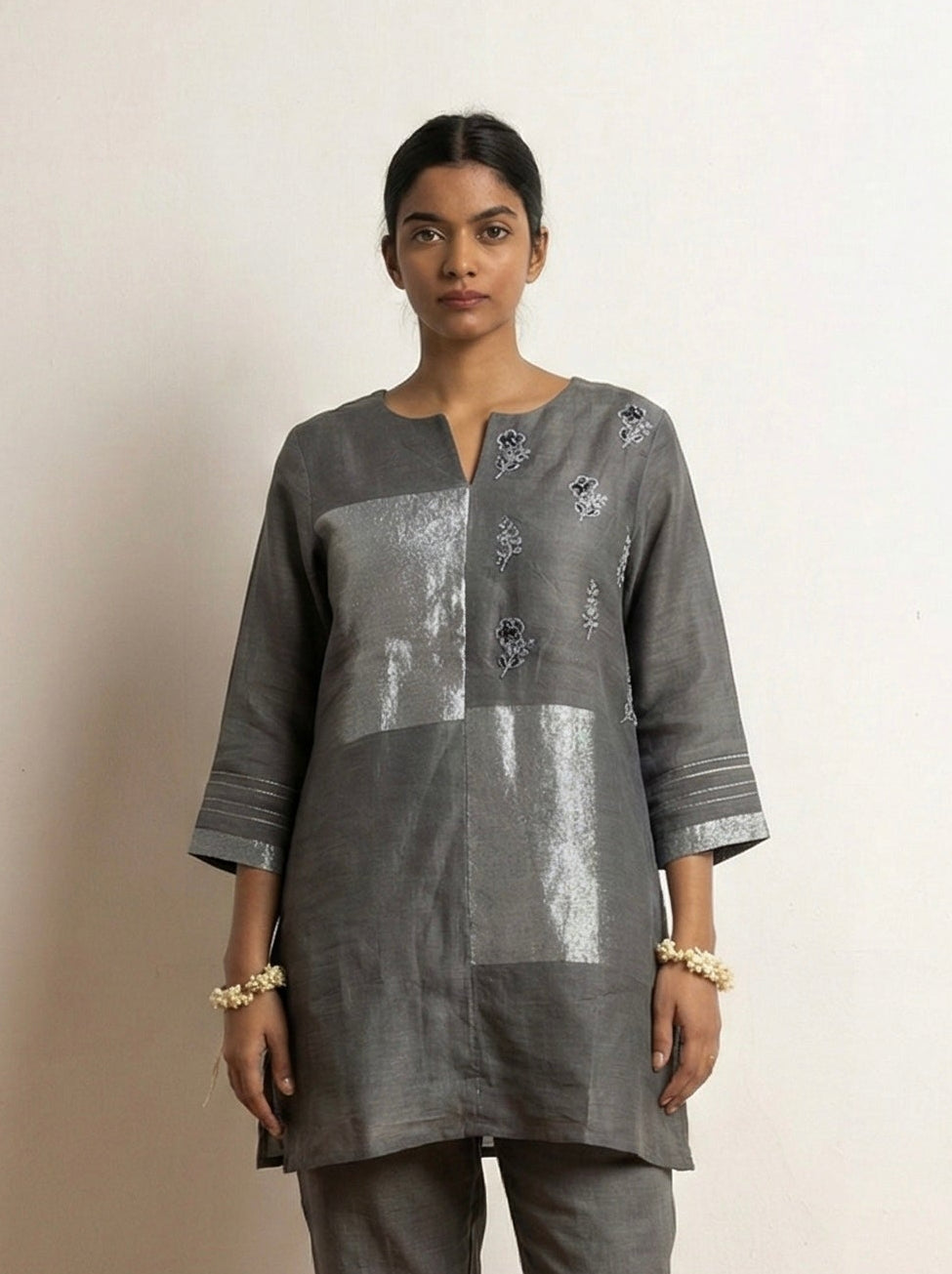 Charcoal Grey Zari Linen Set