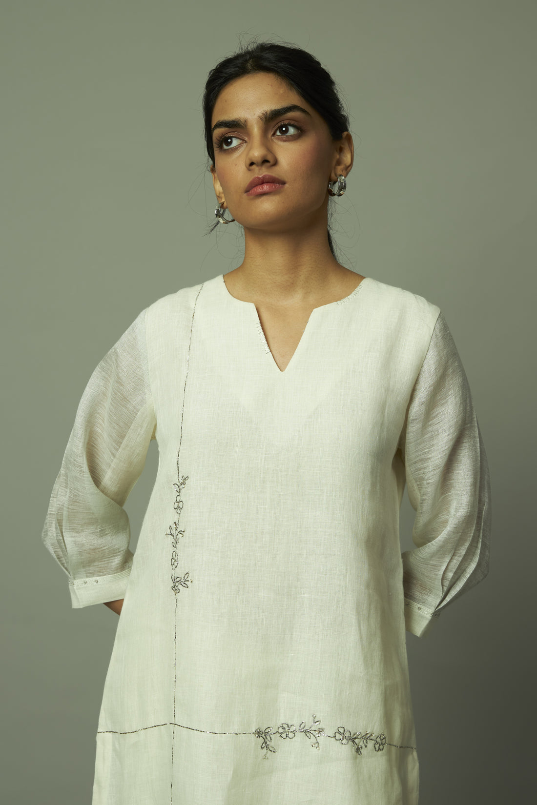 Khat Pita Work Zari Linen Tuinc Set