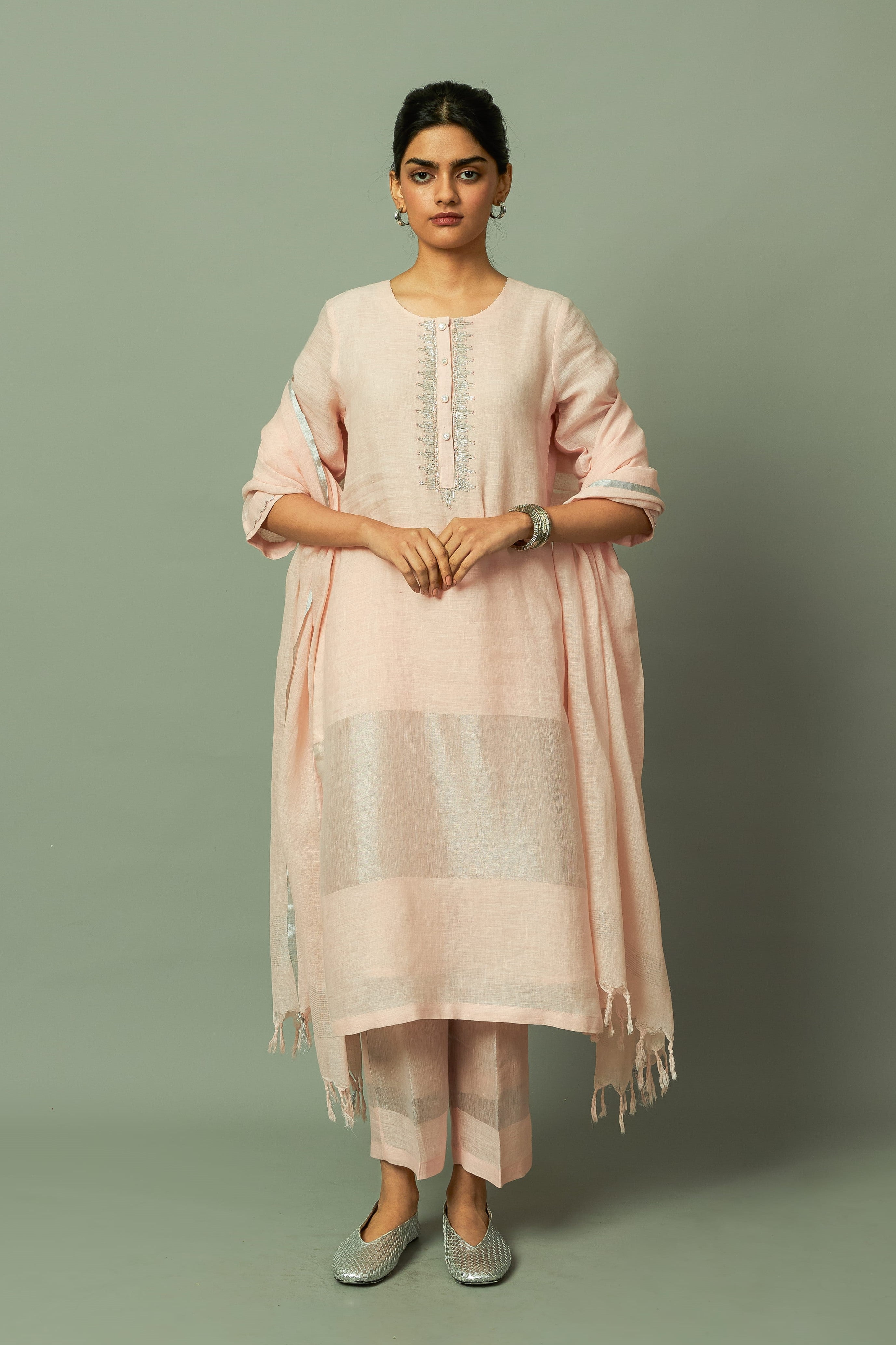 Baby Pink Khat Pita Work Sliver Zari Linen Kurta Set | Oregano