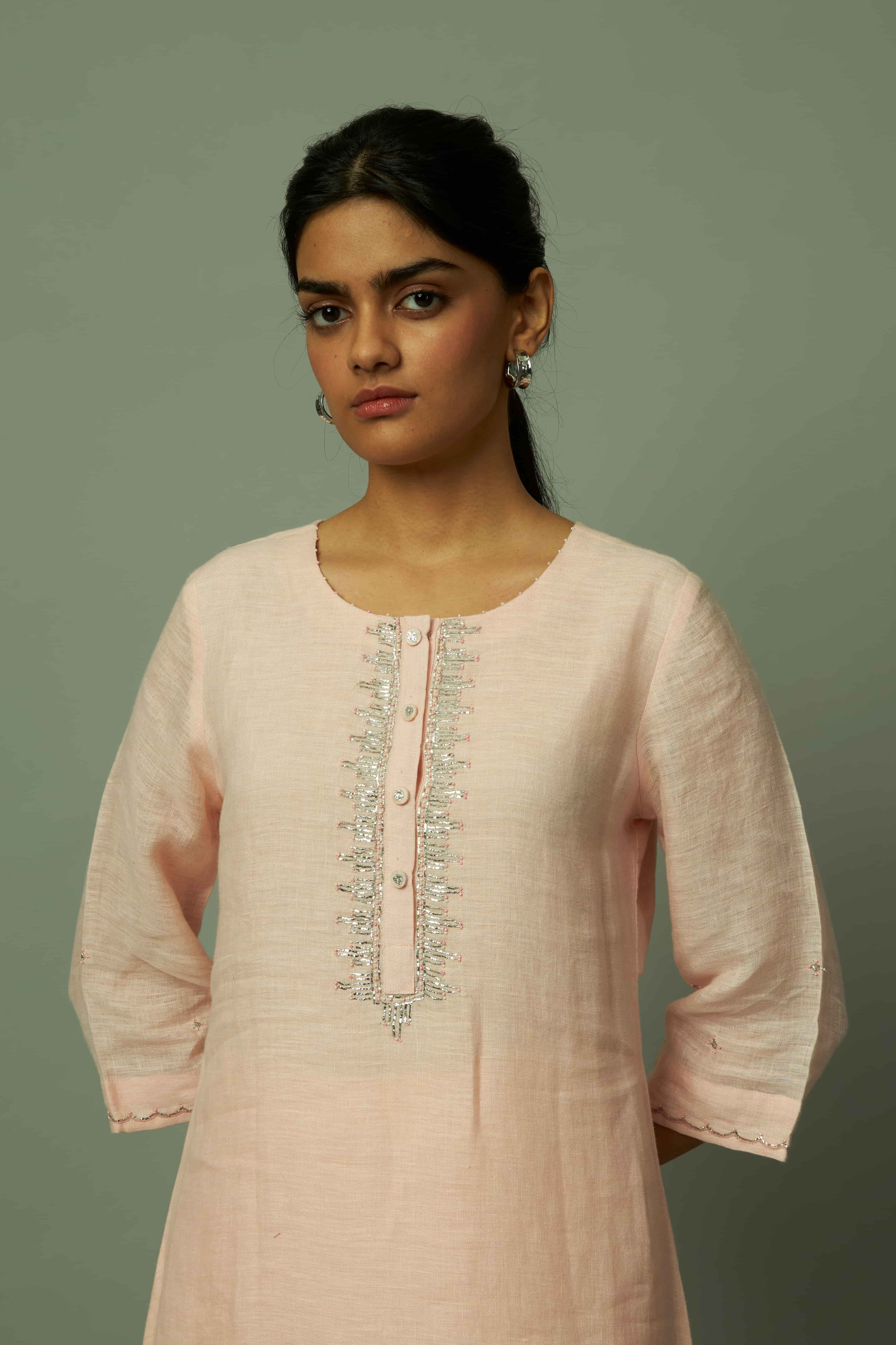 Khat Pita Work Lemon Sliver Zari Linen Kurta Set