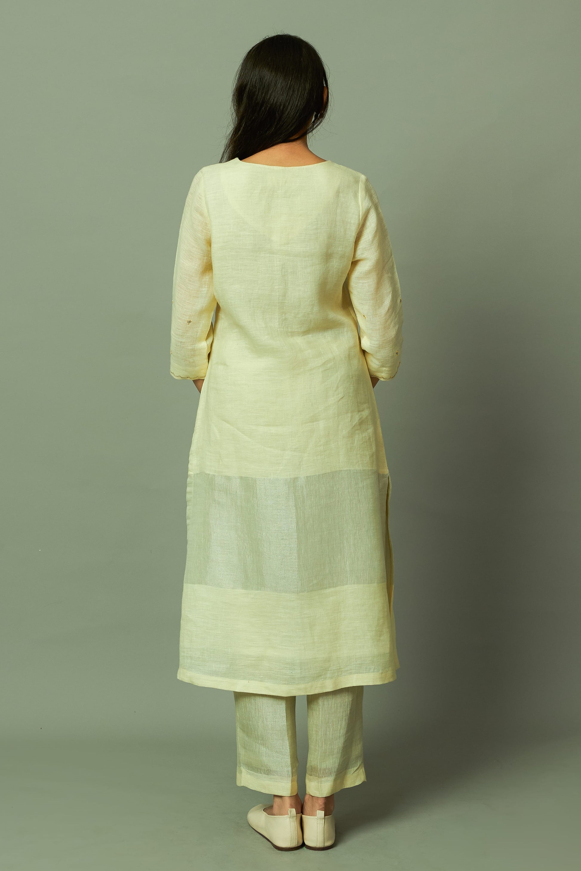 Khat Pita Work Sliver Zari Linen Kurta Set | Oregano