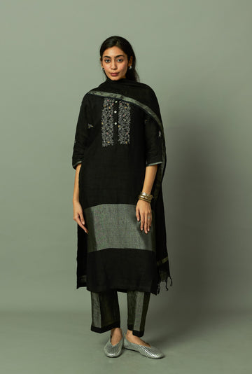 Black Zari embroidered yoke on Sliver Zari linen Kurta Set | Oregano