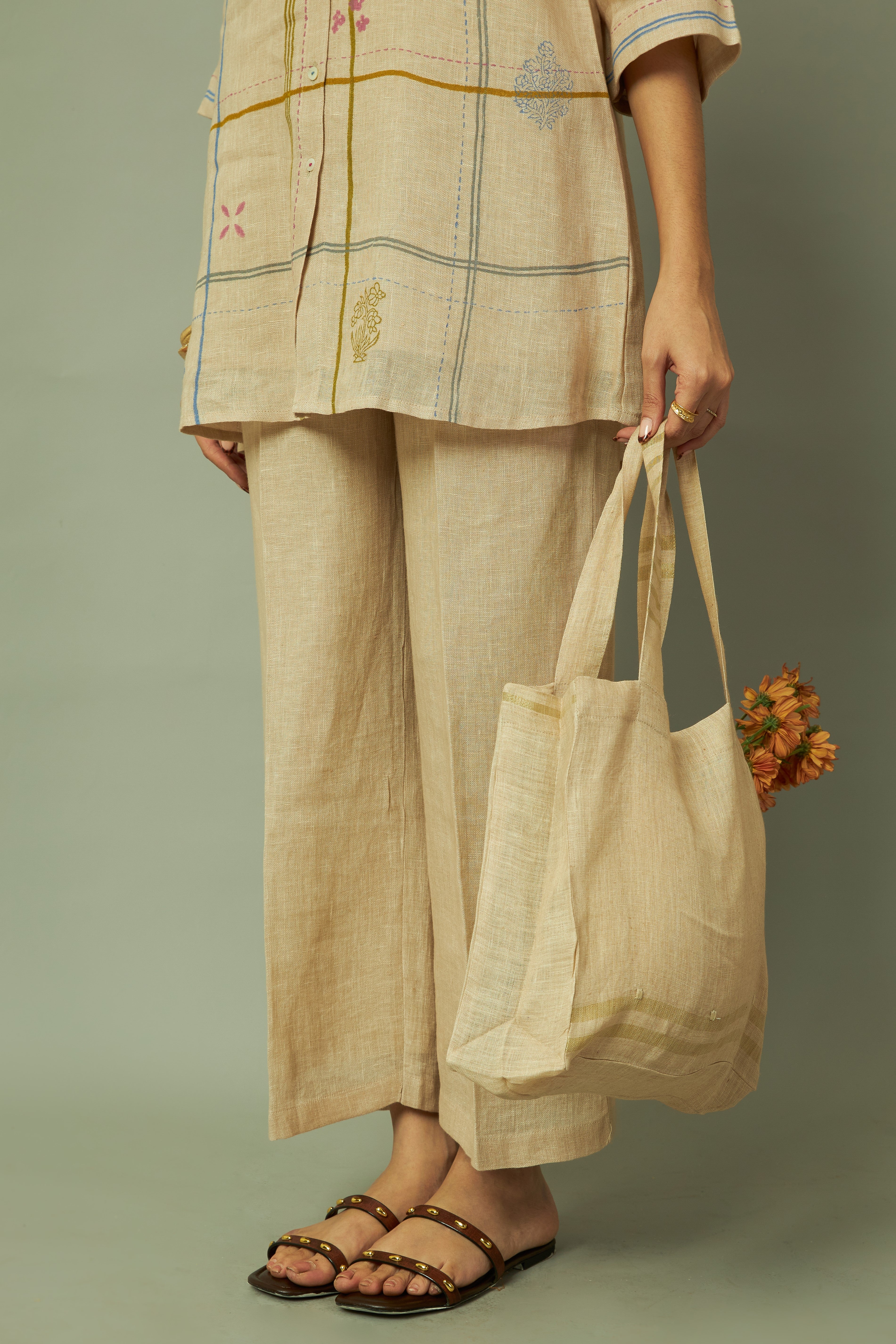 Khakhi Modern Grid Block Printed Gauze Linen Tunic Set | Oregano